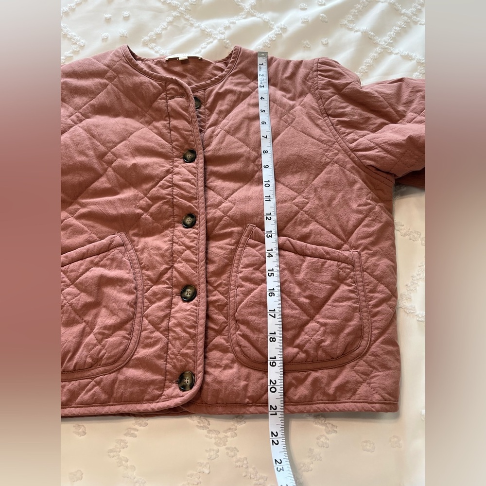 WISHLIST quilted puffy cropped jacket. 100%
Cotton fully lined Size M/L ADORABLE - Picture 9 of 10